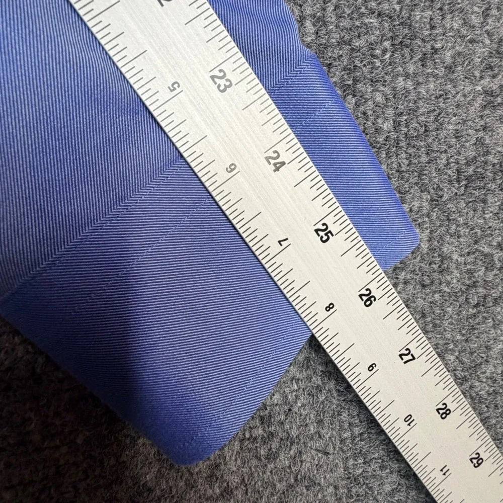 Banana Republic Mens Non-Iron Classic Fit Blue Twill Dress Shirt 16-16.5 L